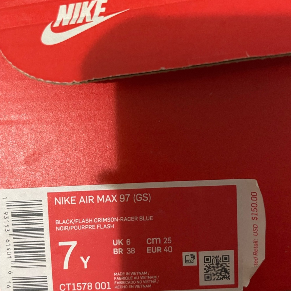 only wore once women 7 nike air max great condition